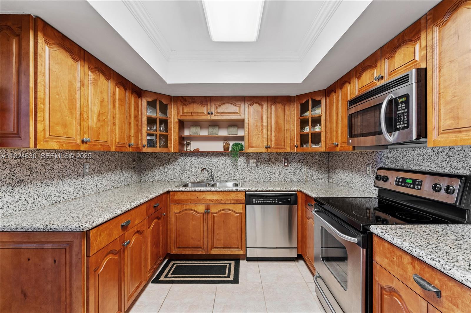 OLYMPUS CONDO - Residential