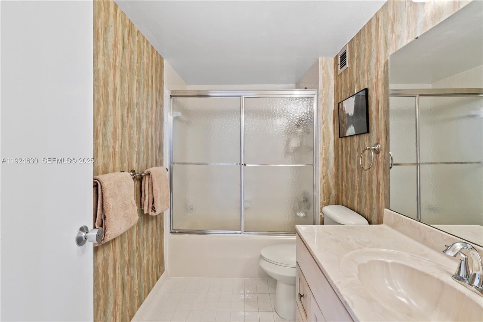 OLYMPUS CONDO - Residential