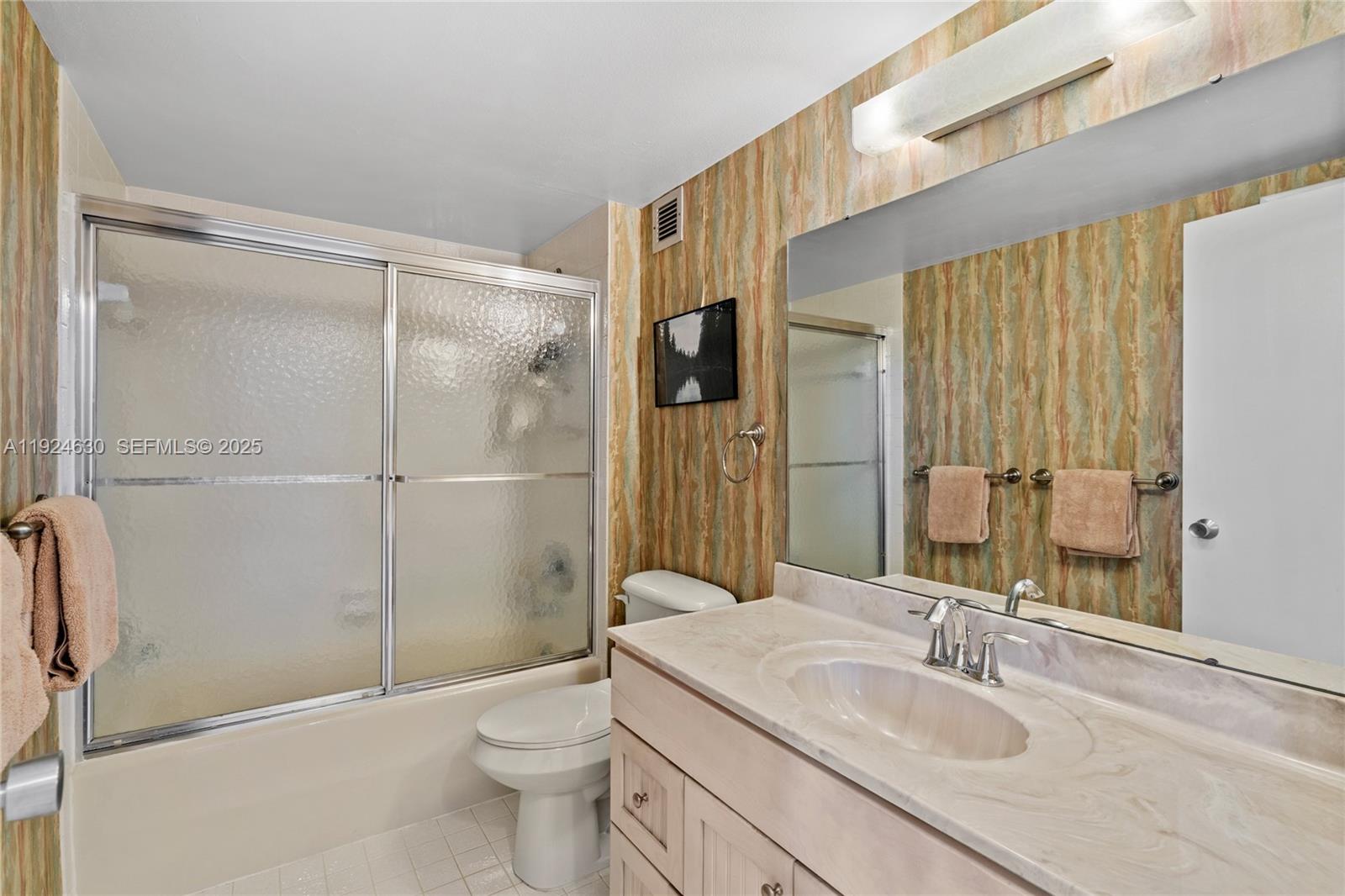 OLYMPUS CONDO - Residential