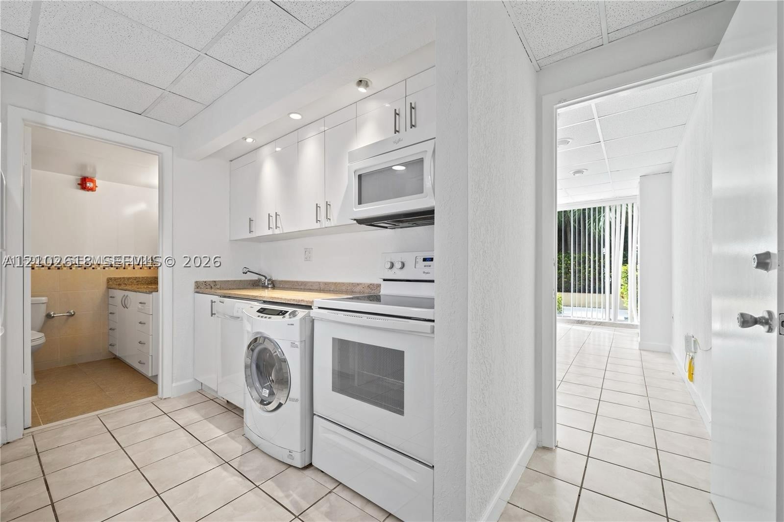 11111 Biscayne Blvd 1I