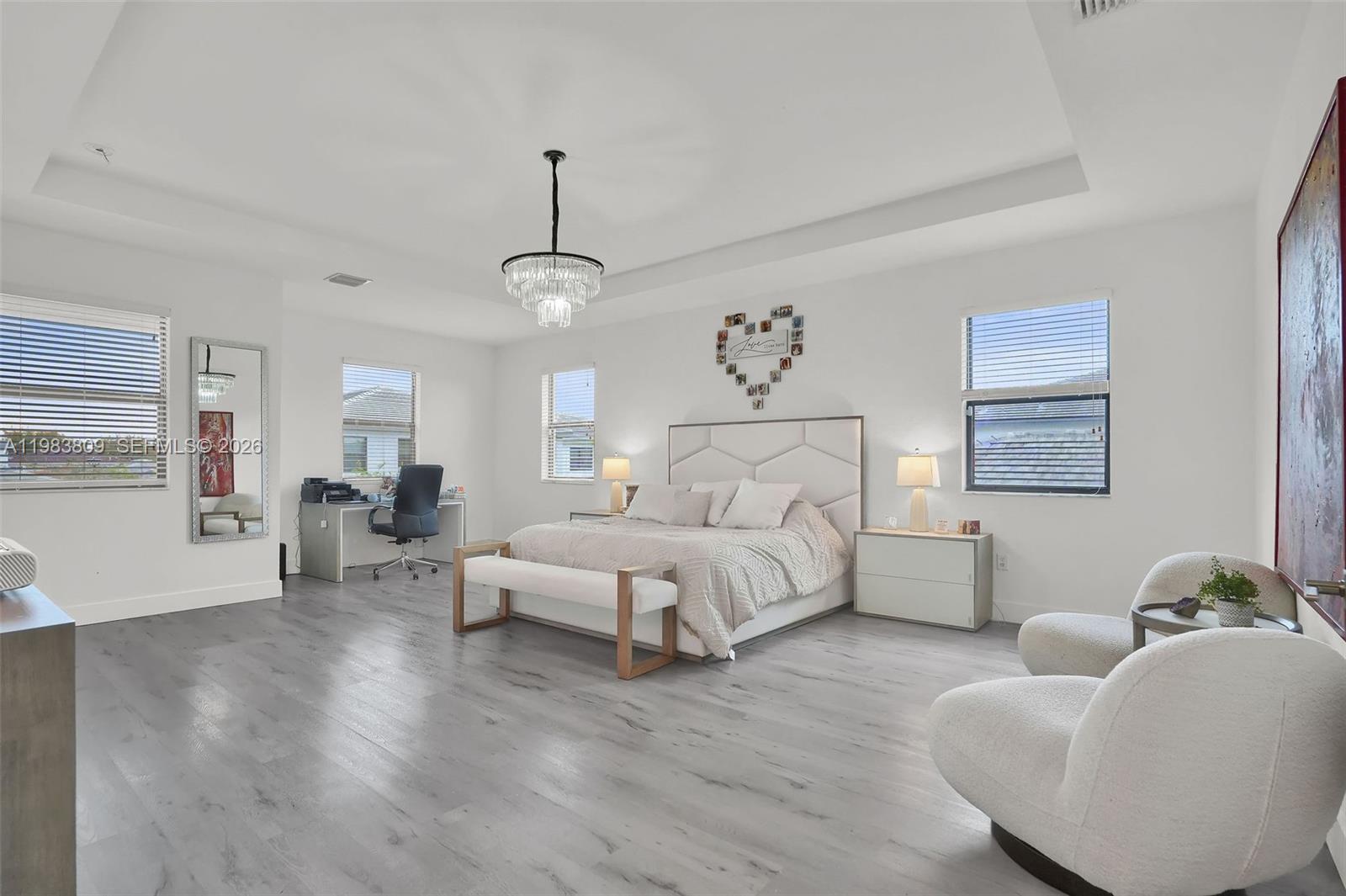 PINE ISLE - Residential