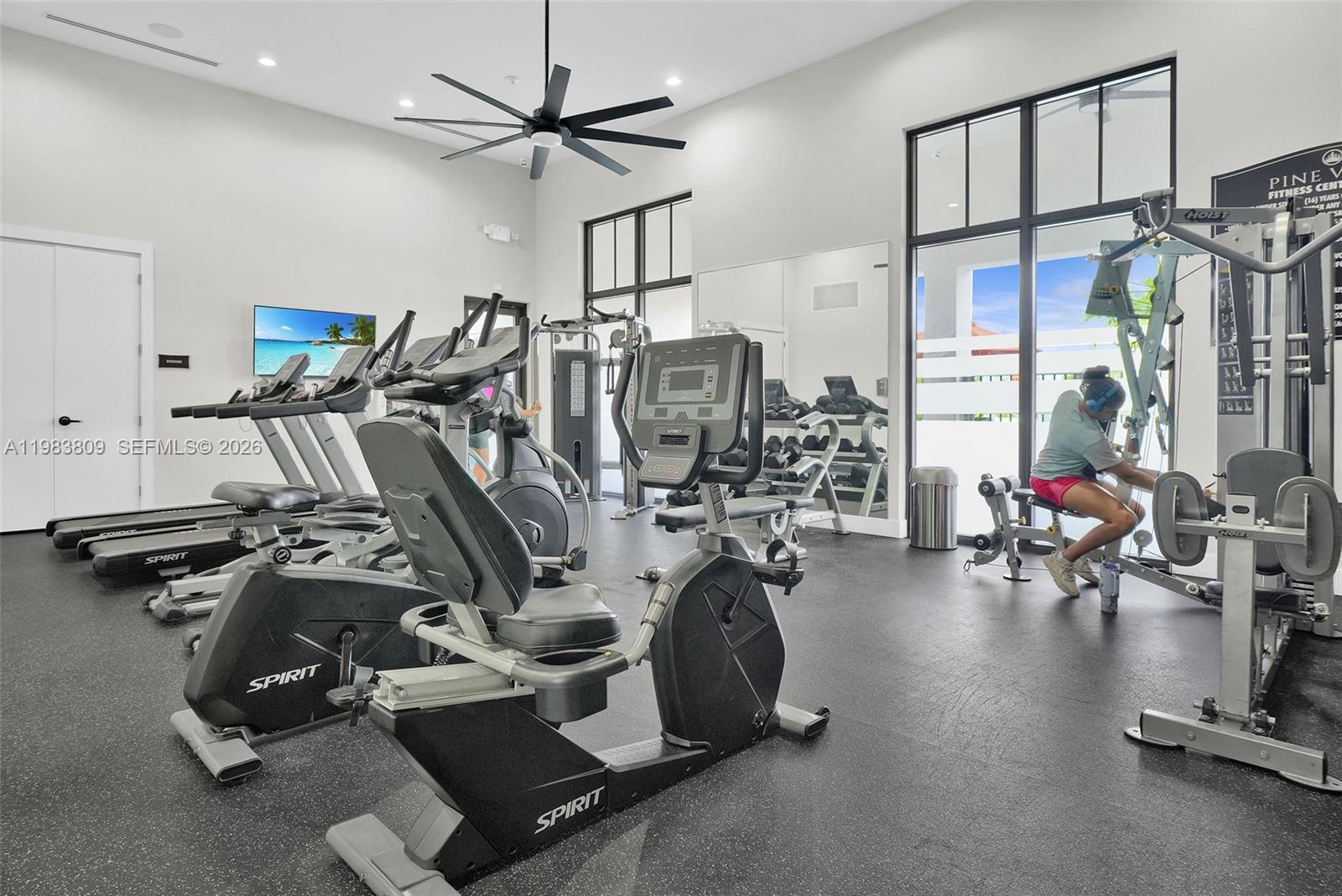 PINE ISLE - Residential