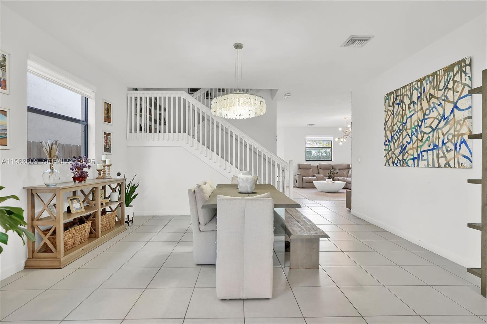 PINE ISLE - Residential