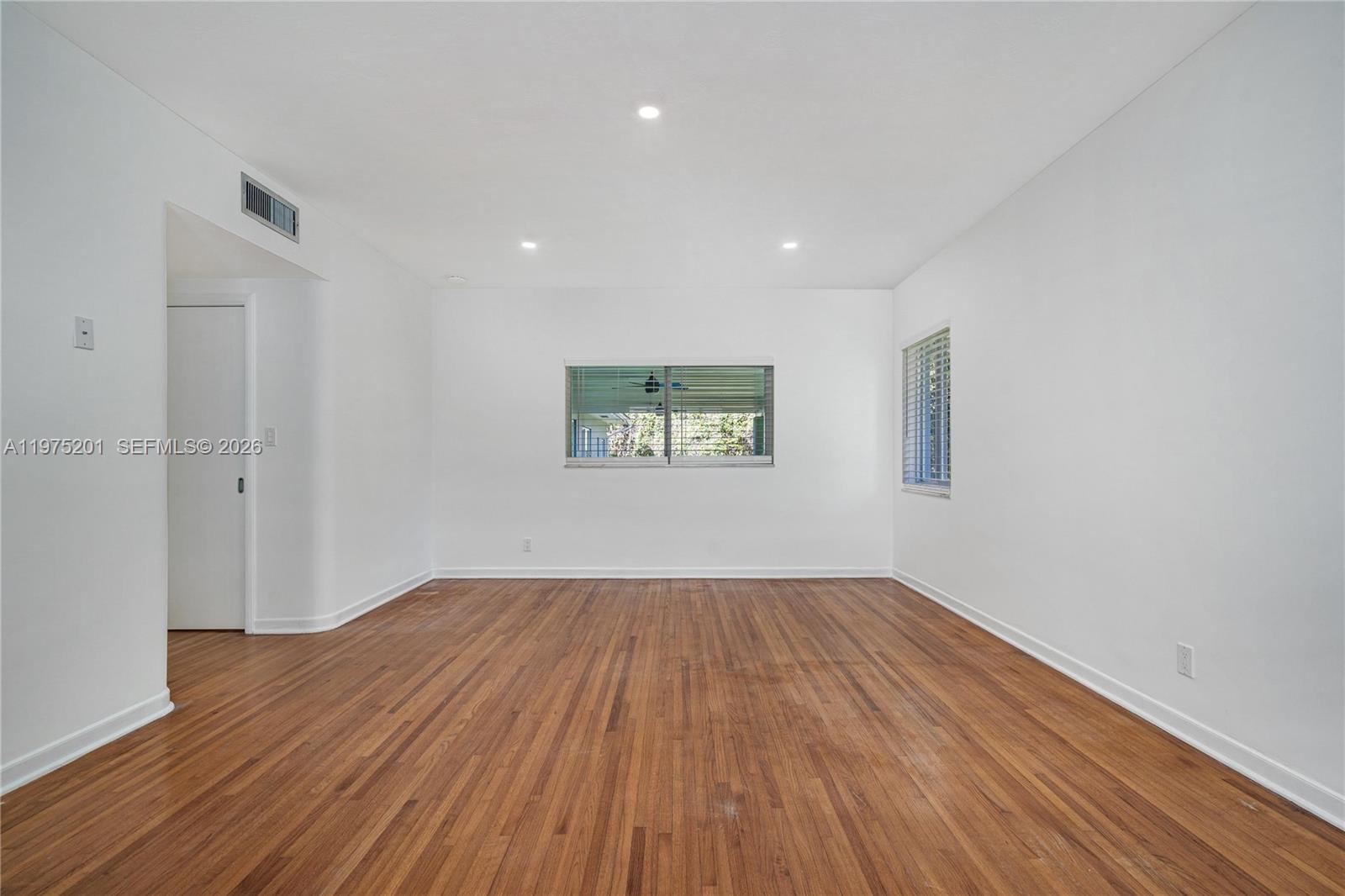 C GAB COUNTRY CLUB SEC 5 - Residential Lease