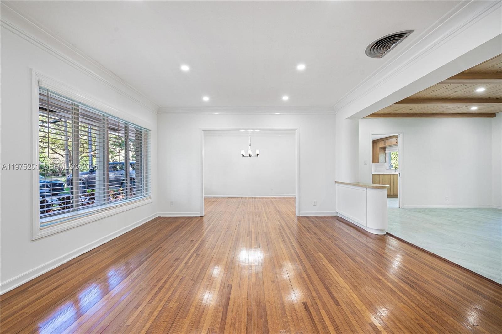 C GAB COUNTRY CLUB SEC 5 - Residential Lease