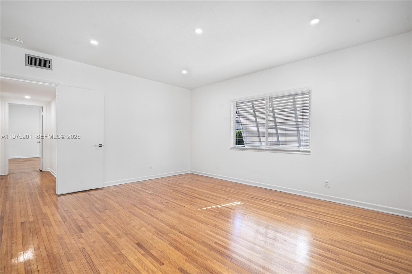 C GAB COUNTRY CLUB SEC 5 - Residential Lease