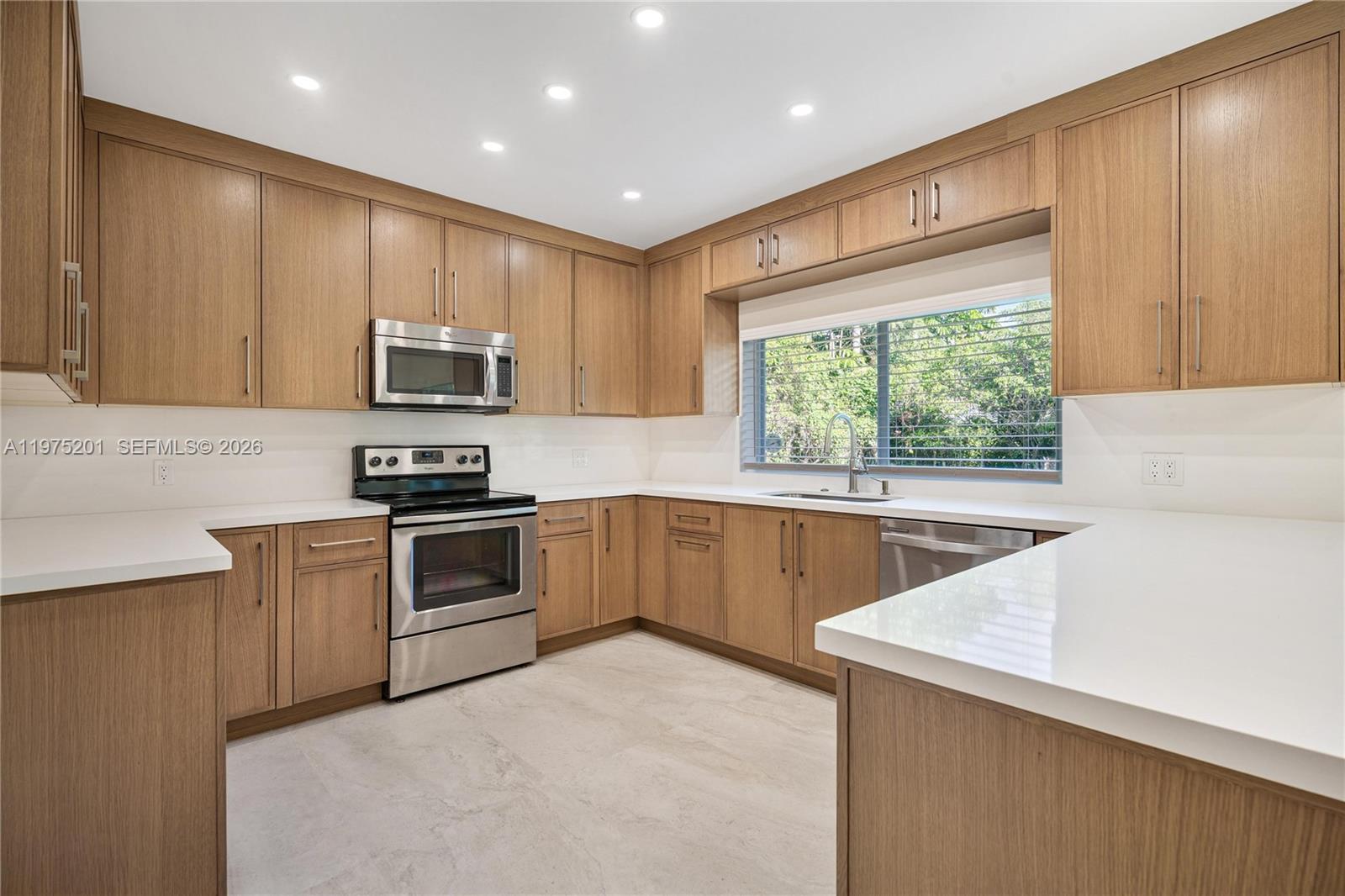 C GAB COUNTRY CLUB SEC 5 - Residential Lease