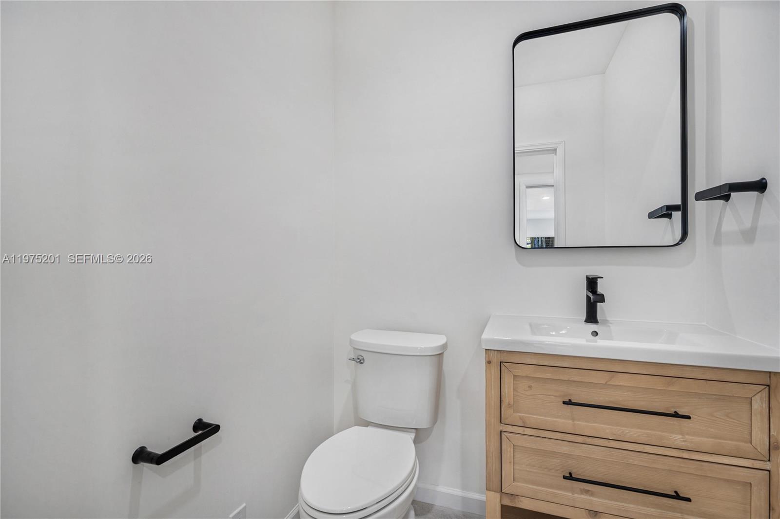 C GAB COUNTRY CLUB SEC 5 - Residential Lease