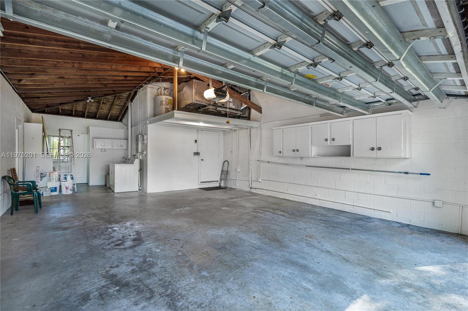 C GAB COUNTRY CLUB SEC 5 - Residential Lease