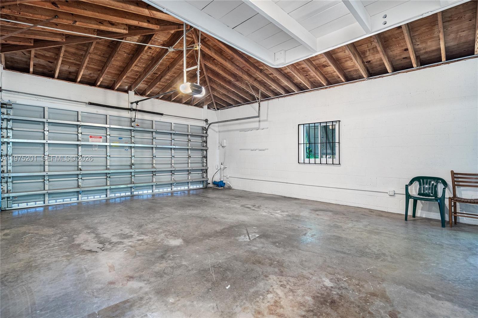 C GAB COUNTRY CLUB SEC 5 - Residential Lease