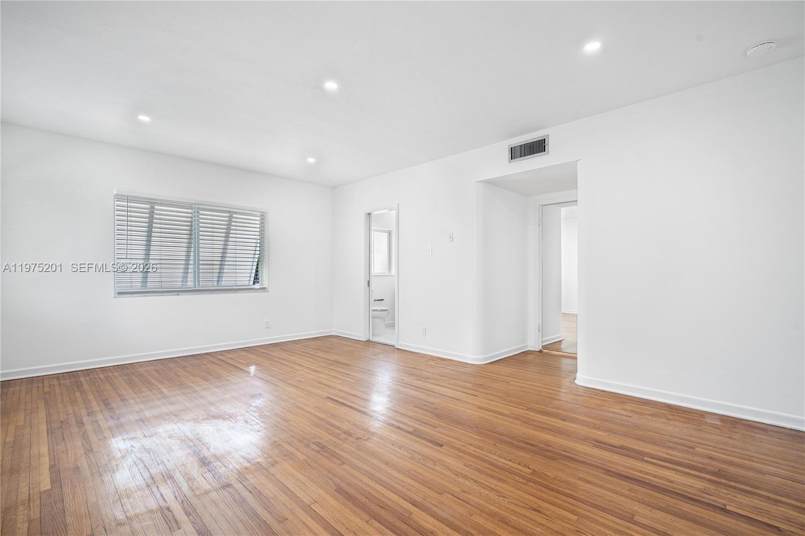 C GAB COUNTRY CLUB SEC 5 - Residential Lease