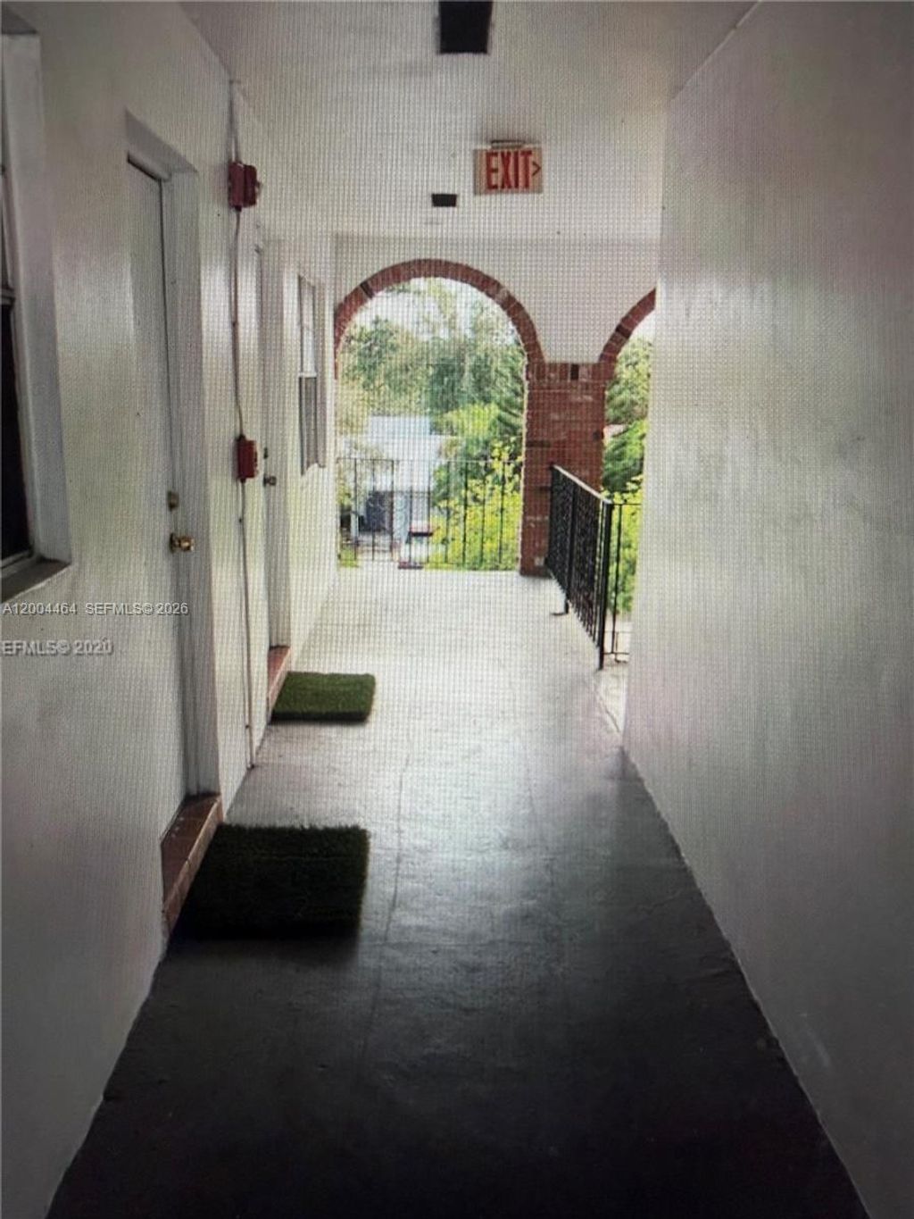 Photo of 2415 Lincoln St #305, Hollywood, FL 33020 (MLS # A12004464)