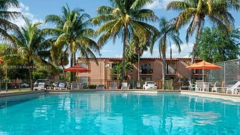 Photo of 7204 Fairway Dr #I25, Miami Lakes, FL 33014 (MLS # A11826253)