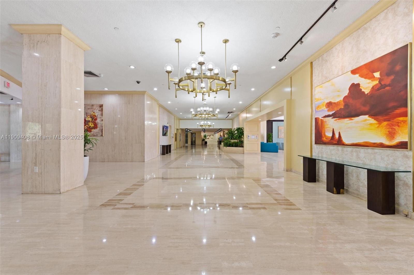 TOWER FORTY ONE CONDO - Residential Lease