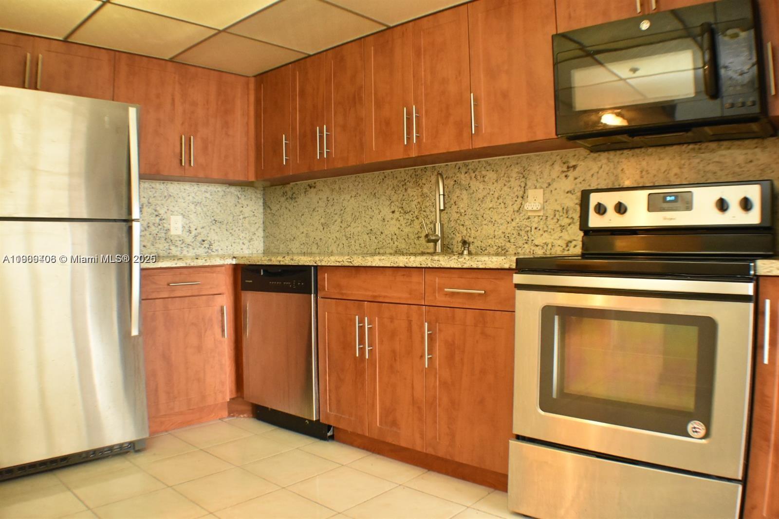 TOWER FORTY ONE CONDO - Residential Lease