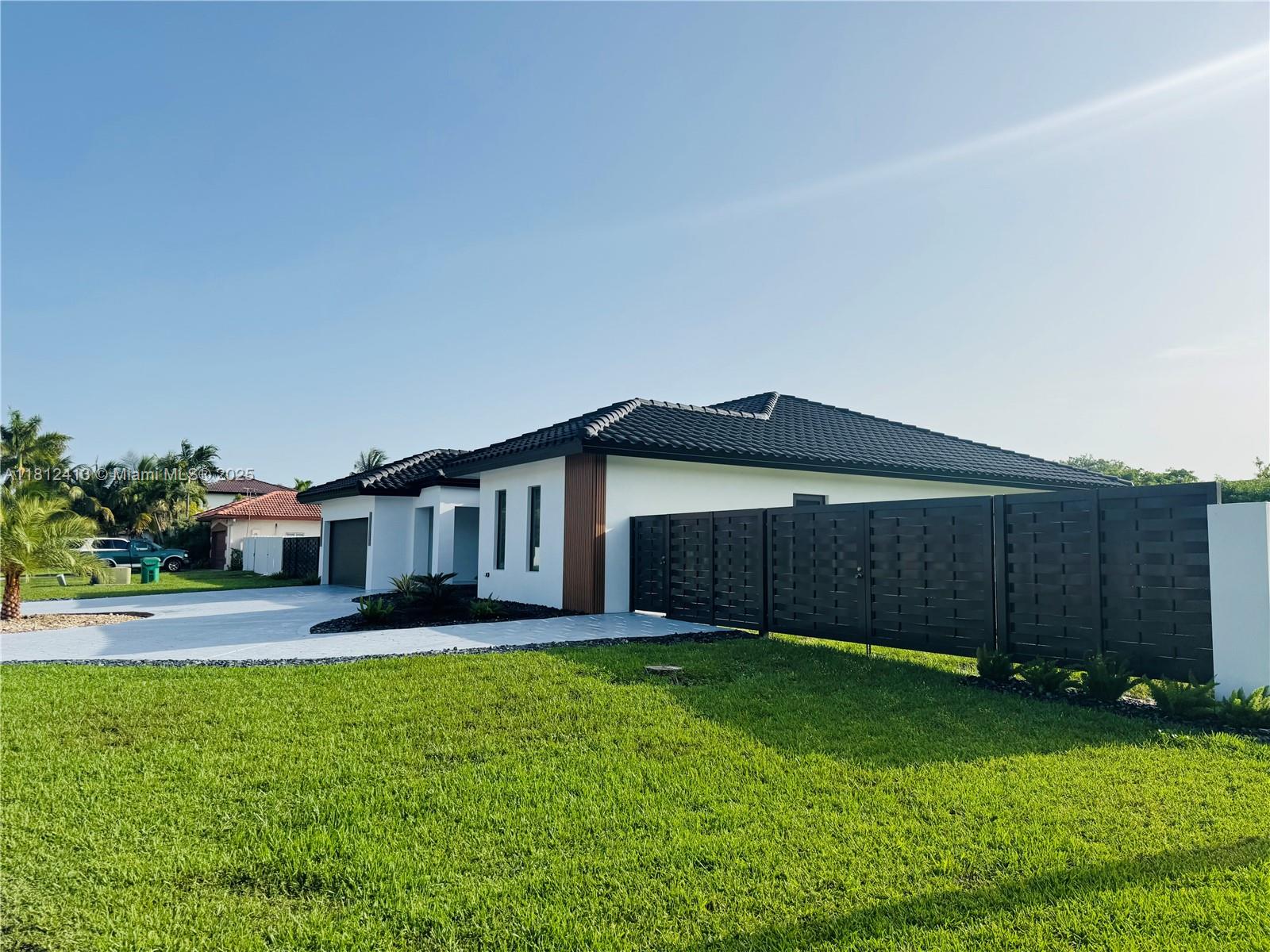 BLACK CREEK ESTATES - Residential