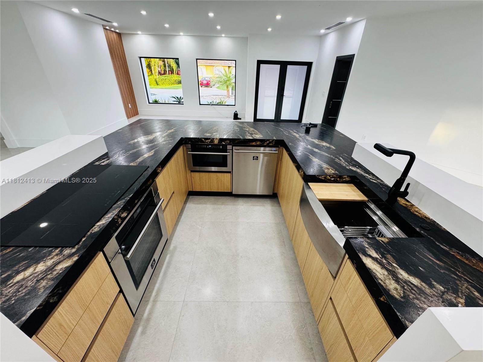 BLACK CREEK ESTATES - Residential