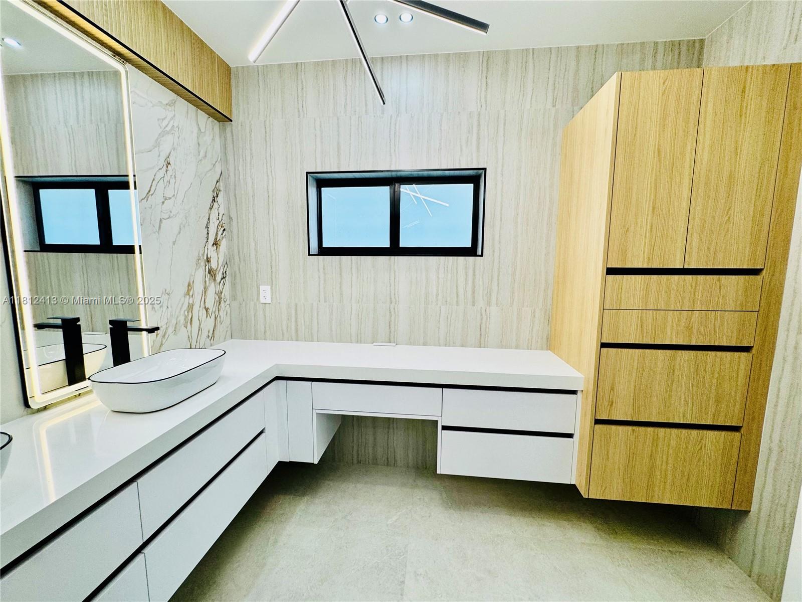 BLACK CREEK ESTATES - Residential