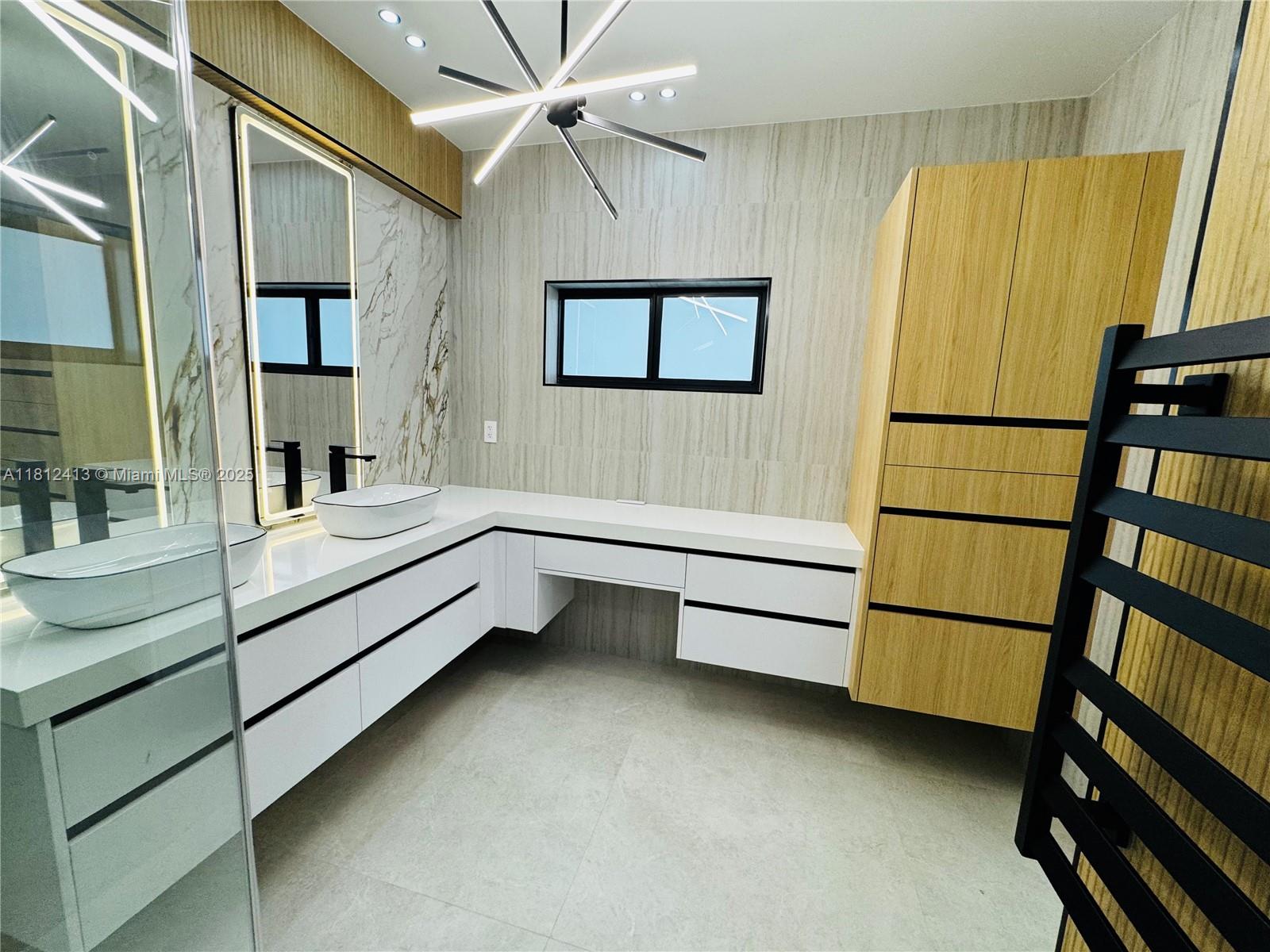 BLACK CREEK ESTATES - Residential