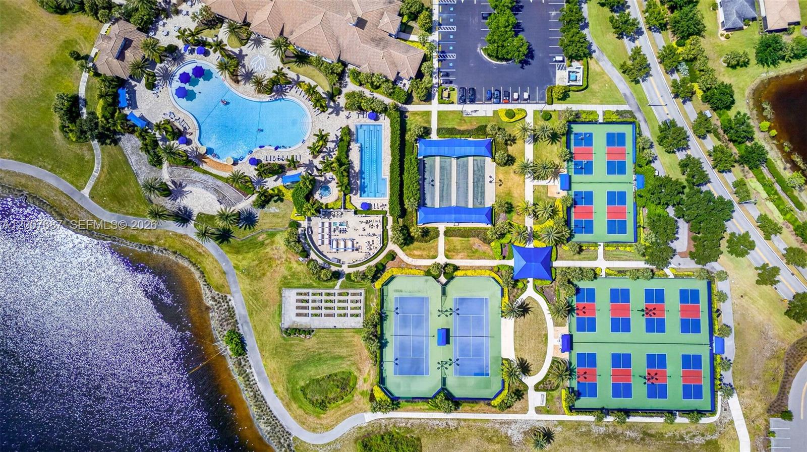 Del Webb Naples - Residential