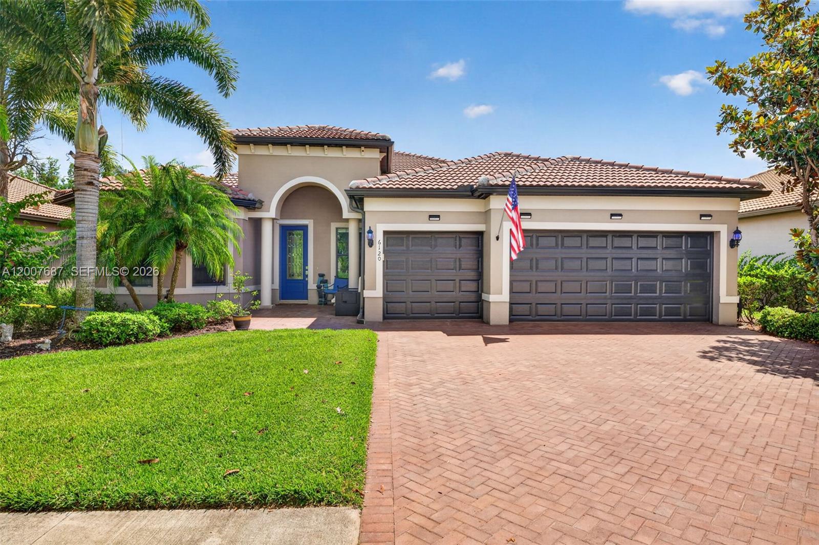 Del Webb Naples - Residential