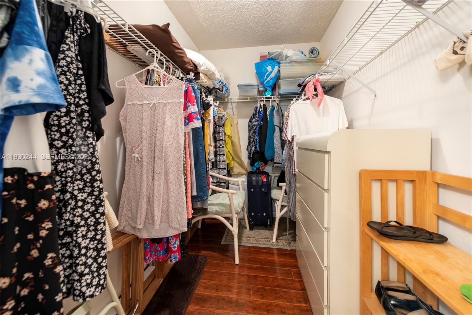 LAKES OF CARRIAGE HILLS - Residential