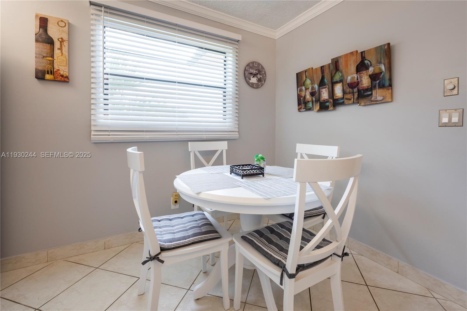 LAKES OF CARRIAGE HILLS - Residential