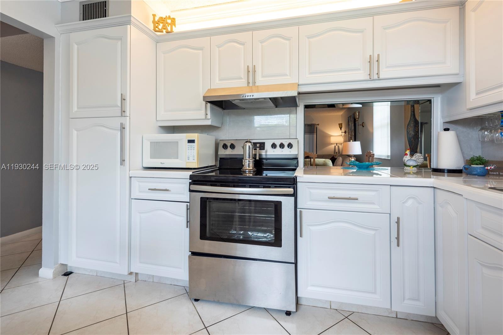 4940 E Sabal Palm Blvd PH414