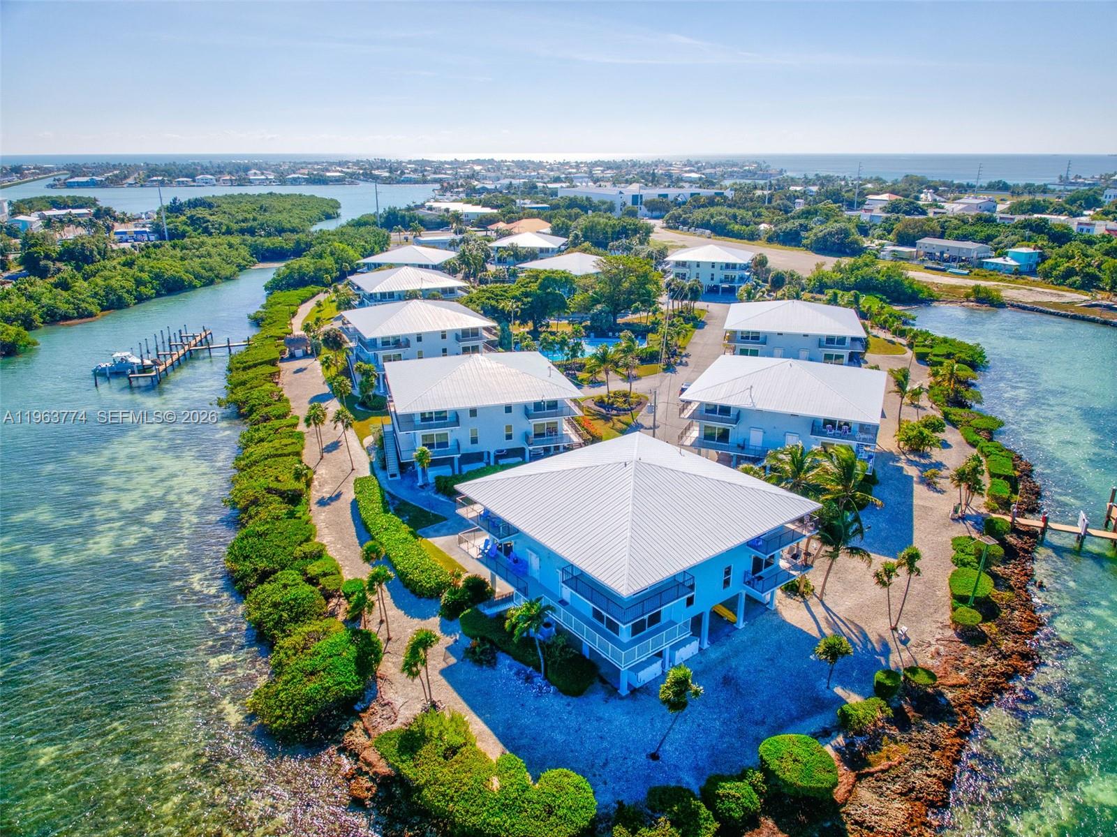 GULFPOINTE I & II - Residential