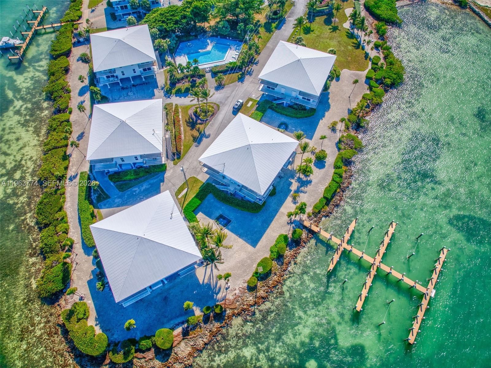 GULFPOINTE I & II - Residential