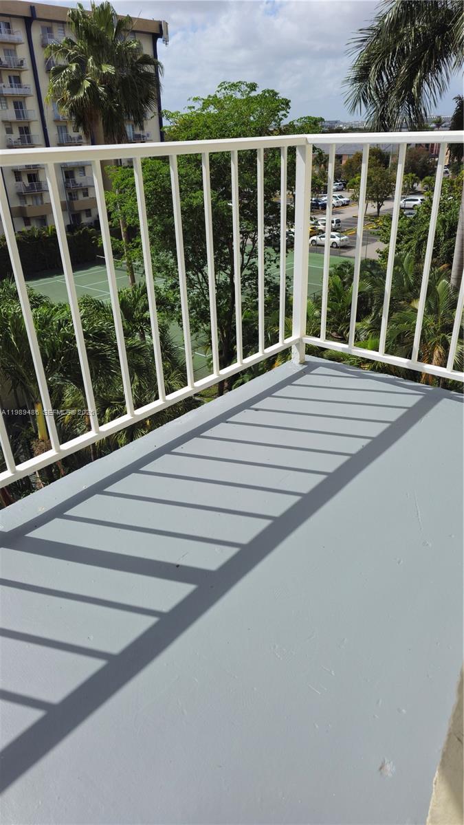 YOLANDA VILLAS CONDO - Residential Lease