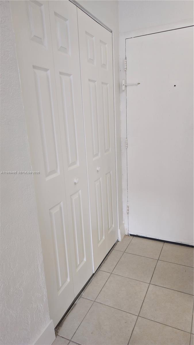 YOLANDA VILLAS CONDO - Residential Lease