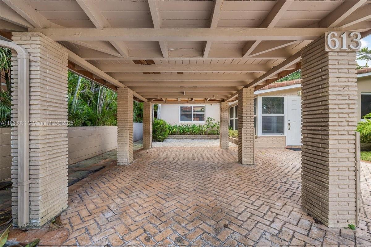 VICTORIA PARK CORR AMEN P - Residential Lease