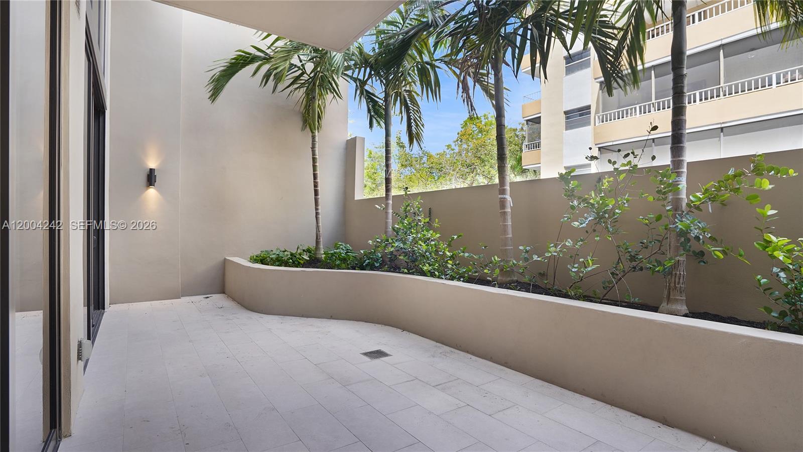 PENT HOMESTEAD - Residential