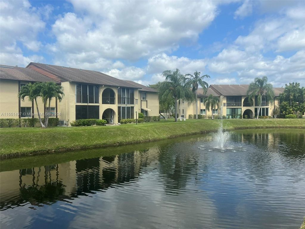 Photo of 336 Pine Ridge Cir #C-1, Green Acres, FL 33463 (MLS # A11551497)