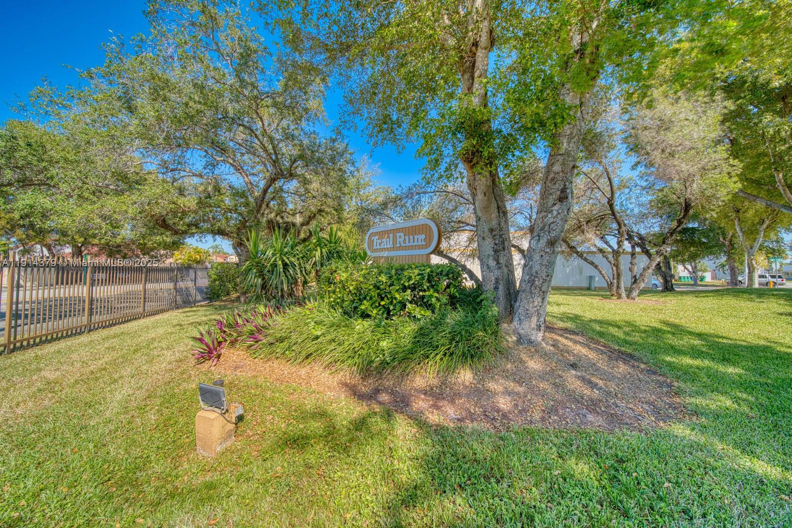 TRAIL RUN SEC 2 - Residential