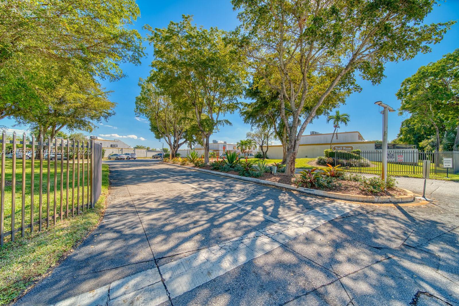 TRAIL RUN SEC 2 - Residential