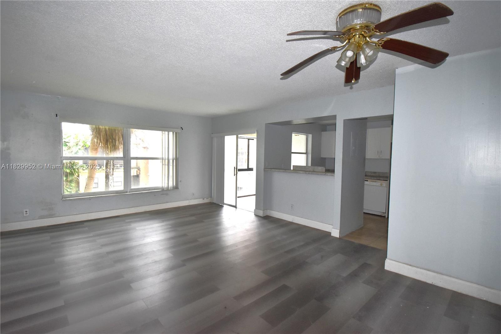4231 NW 19th St 256, Lauderhill, FL, 33313/$89,900 4 4231 NW 19th St 256