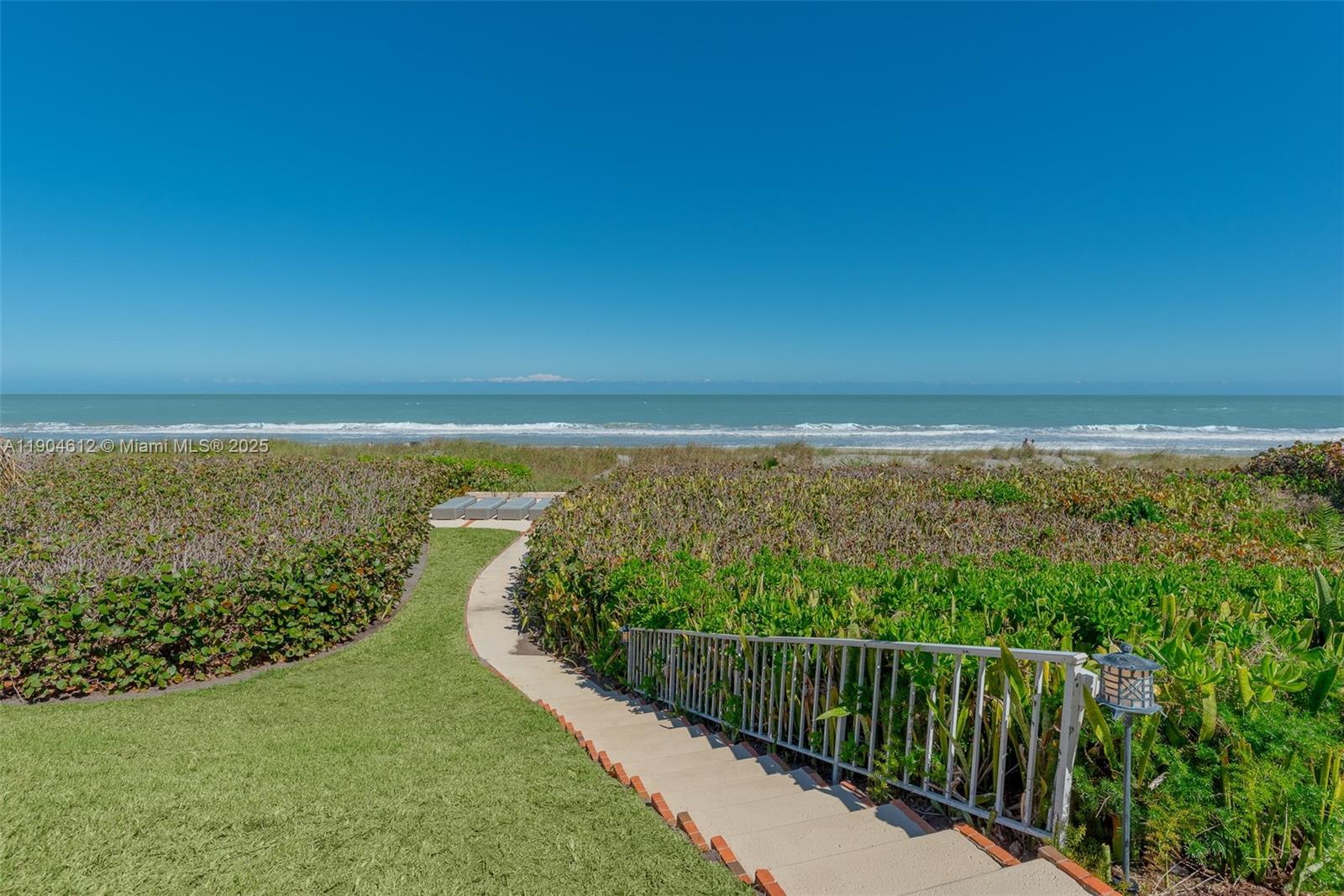 ISLE RIDGE - Residential