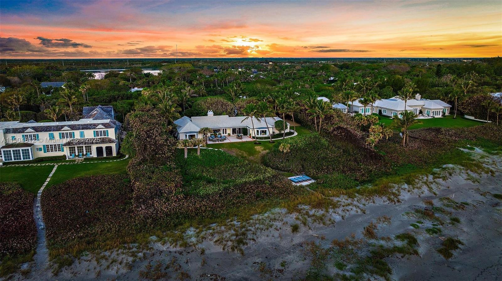 ISLE RIDGE - Residential