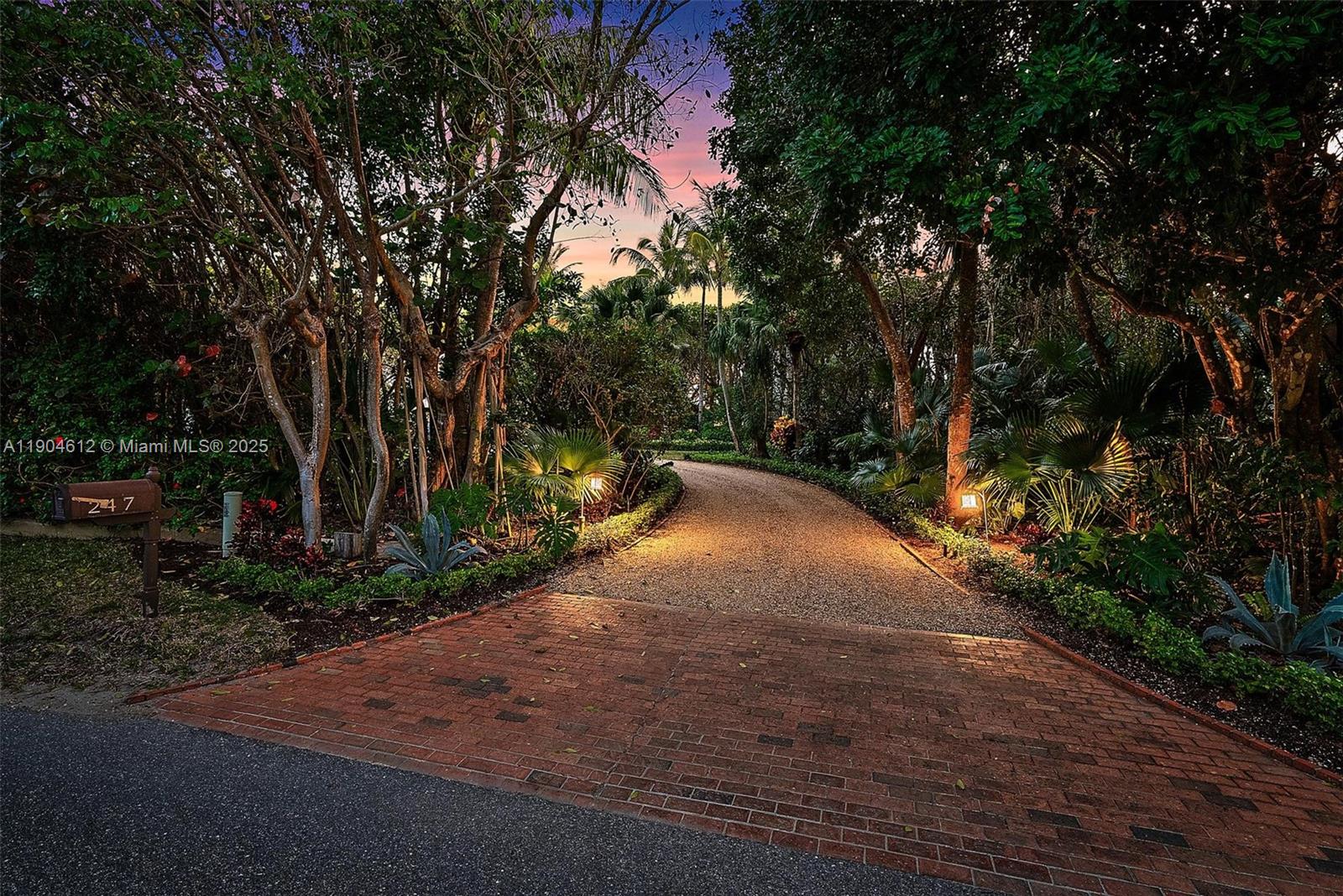 ISLE RIDGE - Residential