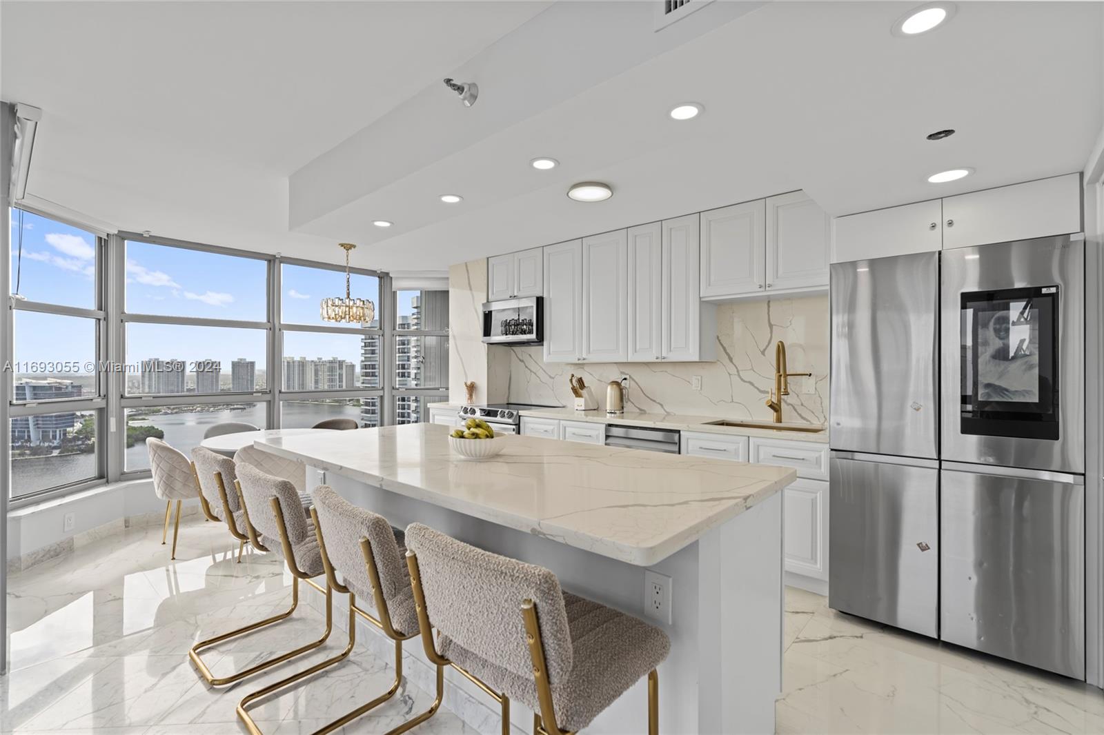 Property for Sale at 3500 Mystic Pointe Dr 2908, Aventura, Miami-Dade County, Florida - Bedrooms: 3 
Bathrooms: 3  - $969,000