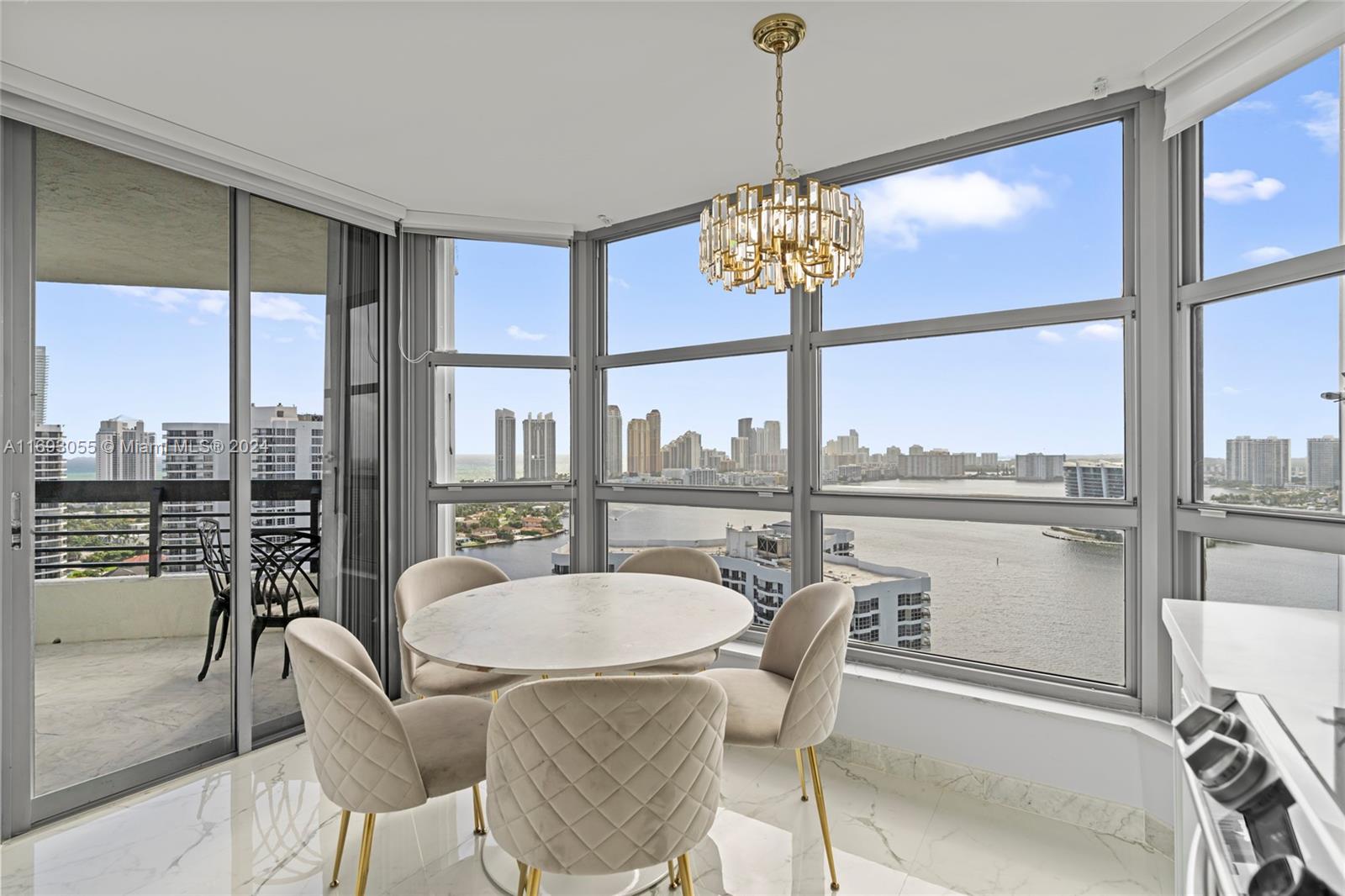 MYSTIC POINTE TOWER 400 C - Residential