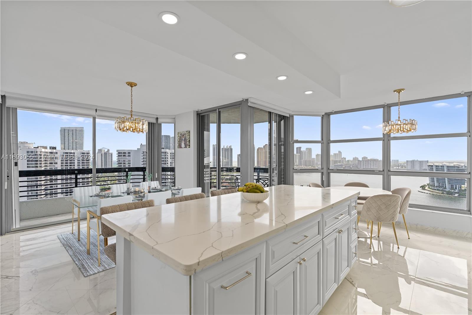 MYSTIC POINTE TOWER 400 C - Residential