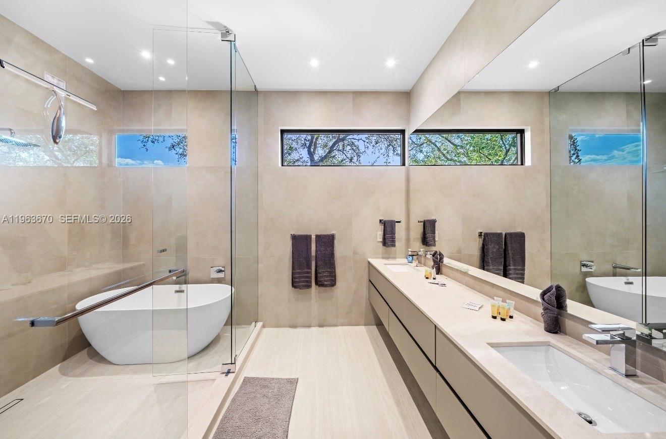 HIGHLAND WOODS SEC 1 - Residential