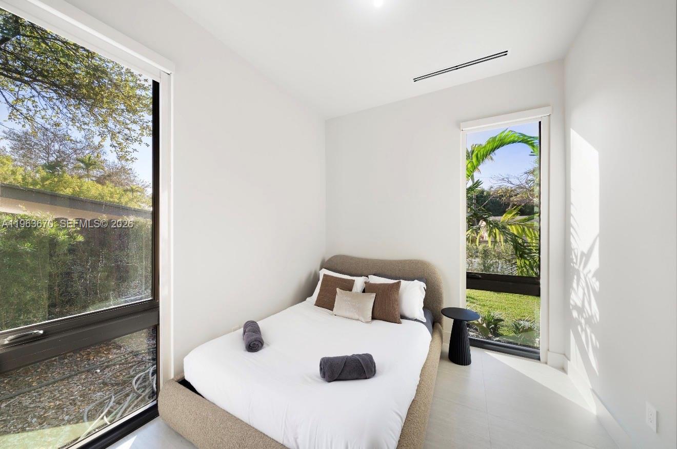 HIGHLAND WOODS SEC 1 - Residential