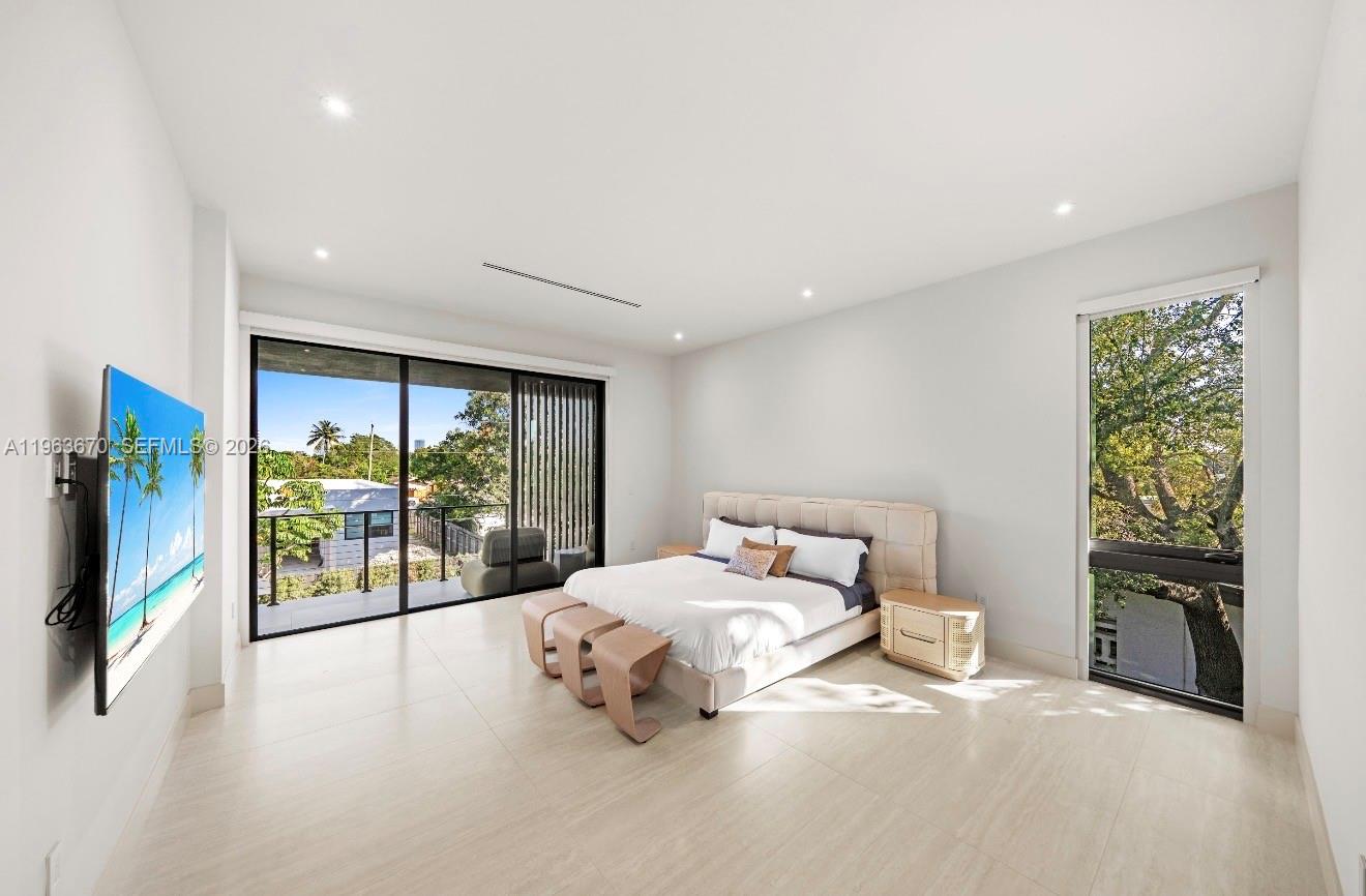 HIGHLAND WOODS SEC 1 - Residential