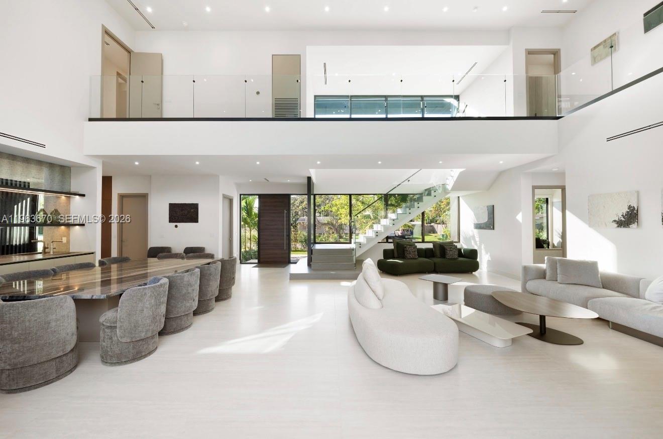 HIGHLAND WOODS SEC 1 - Residential