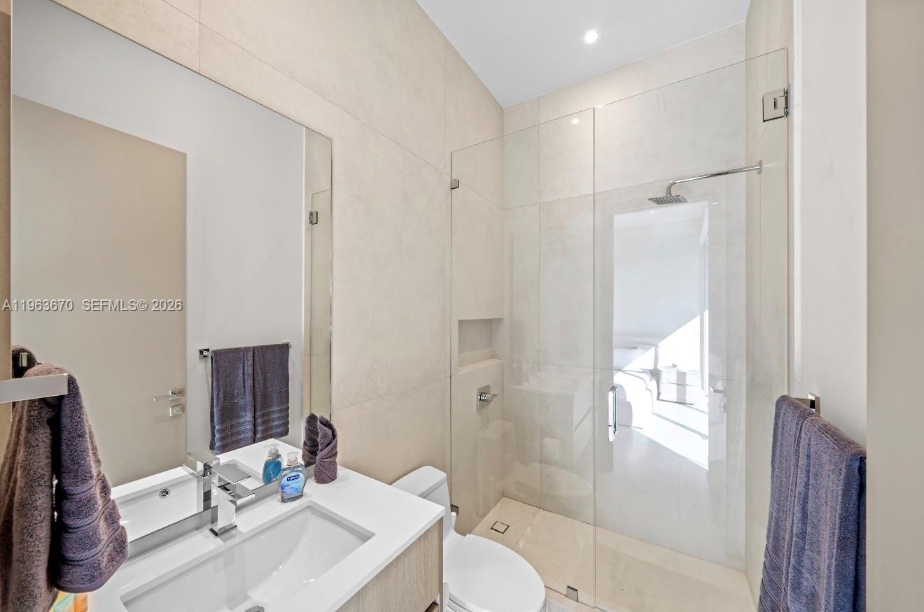 HIGHLAND WOODS SEC 1 - Residential