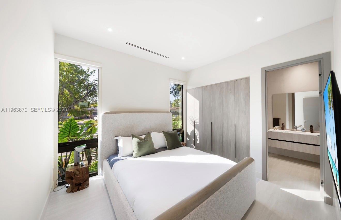 HIGHLAND WOODS SEC 1 - Residential